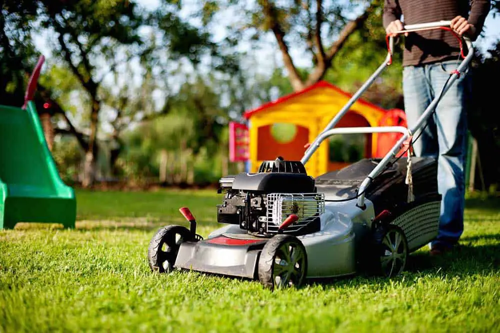 How to winterize your lawn mower